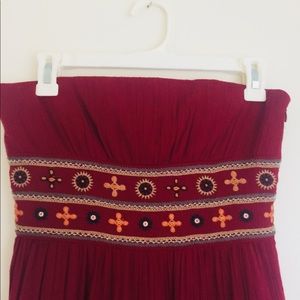 BCBG MaxAzria Strapless Midi Dress. Size 0